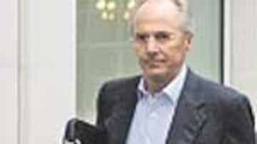 Eriksson está en problemas.