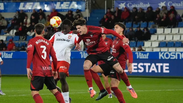 El Mirandés aventura varias llegadas en el mercado de invierno