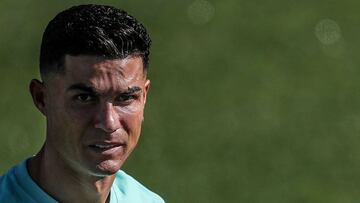 Portugal&#039;s national football team midfielder Cristiano Ronaldo attends a training session at the Cidade do Futebol training camp in Oeiras, outside Lisbon, on October 8, 2021, on the eve of the friendly football match against Qatar. (Photo by CARLOS COSTA / AFP)