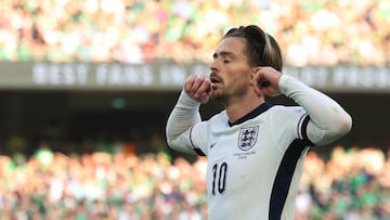 Jack Grealish, jugador de la Selección inglesa, celebra el gol anotado ante Irlanda.