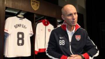 Bob Bradley cuando era seleccionador norteamericano