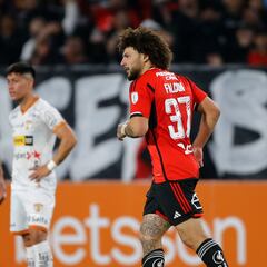 Colo Colo sufre por Falcón