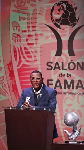 Antonio Carlos Santos - El Negro- during the Investiture Ceremony of the International Soccer Hall of Fame 2022 -La Diez- Tenth edition where legends of national and international soccer (players, coaches and managers) held at the Gota de Plata Auditorium, on March 15, 2022 .
<br><br>
Antonio Carlos Santos - El Negro- durante la Ceremonia de Investidura del Salon de la Fama del Futbol Internacional 2022 -La Diez- Decima edicion donde leyendas del futbol nacional e internacional (jugadores, jugadoras, entrenadores y directivos) realizado en el Auditorio Gota de Plata, el 15 de Marzo de 2022.