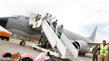 Llegada de los colombianos deportados de Estados Unidos en los aviones de la Fuerza Aérea Colombiana.