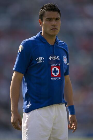 Luego de su paso por Europa, Barrera llegó a La Noria como una gran contratación. Sin embargo, su rendimiento no fue lo que esperaban marcando solo 4 goles y tres años depués de su arribo se fue a Monterrey
