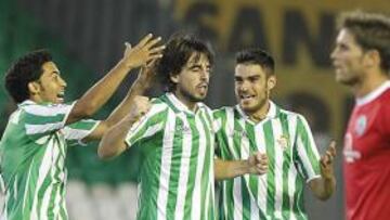 <b>MALOS GUARISMOS. </b>Clemente acumula la peor racha de un entrenador en el Real Murcia con Samper