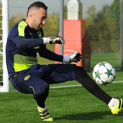 David Ospina se exige para regresar al arco de Arsenal