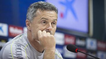 "Si he de elegir, prefiero dejar el equipo arriba y no seguir"