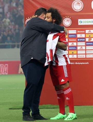 Marcelo con Evangelos Marinakis, dueño del Olympiacos.