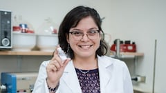 Una científica chilena hace uno de los descubrimientos del año: adaptó el cristal metal orgánico y esto ocurrió