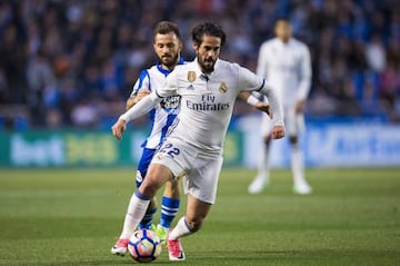 The Real Madrid fans want Isco to start against Valencia