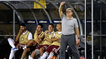 Tata, inconforme con el juego que mostró México vs Martinica
