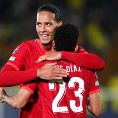 Van Dijk se vuelve a rendir a Díaz: “Te ataca sin miedo”