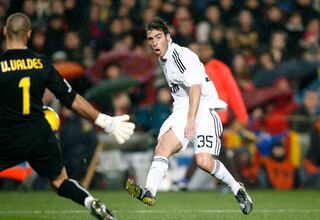 De debutar en un ‘Clásico’ al Andorra de Piqué: qué fue de Miguel Palanca, el canterano del Madrid que falló ante Valdés