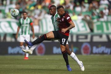 Atlético Nacional ganó con goles de Barcos y Vladimir