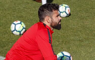 "I met Dybala and told him he was a great player and that's it"