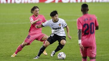 08/11/20 PARTIDO PRIMERA DIVISION 
 VALENCIA CF - REAL MADRID
 YUNUS MUSAH
 KANGIN LEE KANG IN
 MODRIC