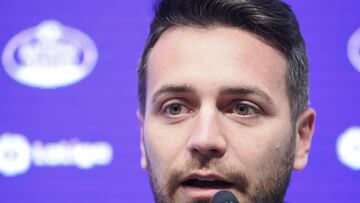 04/04/23
DESPEIDA COMO ENTRENADOR DEL REAL VALADOLID
PACHETA