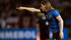 Beccacece: "¡Ladrones!"