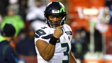 El quarterback de los Seattle Seahawks, Russell Wilson, estuvo fuera cinco semanas tras sufrir una ruptura de tendones en el dedo de la mano.