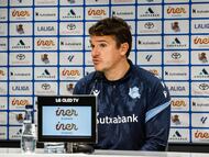 Ion Ansotegi, entrenador de la Real Sociedad B, en sala de prensa.