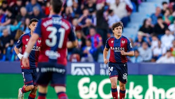19/04/25 PARTIDO SEGUNDA DIVISION
LEVANTE UD - REAL ZARAGOZA
GOL 1-0 CARLOS ALVAREZ ALEGRIA