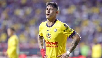 Cristian Calderon of America during the 14th round match between Pachuca and America as part of the Liga BBVA MX, Torneo Clausura 2025 at Hidalgo Stadium, on April 05, 2025 in Pachuca, Hidalgo, Mexico.