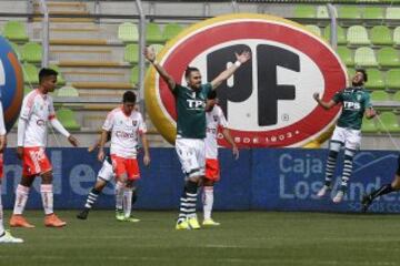 Santiago Wanderers venció 5-4 a Universidad de Chile que continúa complicándose en la parte baja de la tabla. 