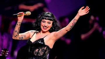 Mon Laferte da un giro a su carrera: “Las vueltas de la vida, un año después, puedo por fin darles la hermosa noticia”