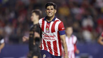 Victor Guzman celebrates his goal 0-2 of Guadalajara during the 5th round match between Atletico San Luis and Guadalajara as part of the Torneo Clausura 2024 Liga BBVA MX at Alfonso Lastras Stadium on February 04, 2024 in San Luis Potosi, Mexico.
