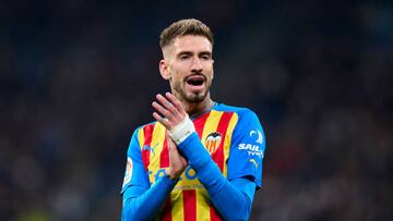 MADRID, SPAIN - FEBRUARY 02: Samu Castillejo of Valencia CF reacts  during the LaLiga Santander match between Real Madrid CF and Valencia CF at Estadio Santiago Bernabeu on February 02, 2023 in Madrid, Spain. (Photo by Diego Souto/Quality Sport Images/Getty Images)