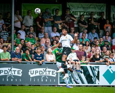 Sant Gallen-Valencia (0-2): Victoria con goles de Koba y Guedes