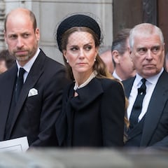 El príncipe Andrés de Inglaterra señala al culpable de su salida de la familia real