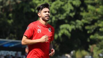 Oribe Peralta ya entrena con Chivas