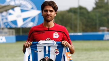 Presentación de Somma como nuevo jugador del Deportivo.