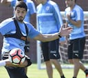 Suárez evoluciona rápidamente y podría jugar ante Argentina