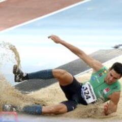 Torrijos domina en el triple y Lucas Búa vuela en 400 (46.65)