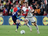 Soccer Football - UEFA Conference League - Round of 16 - Second Leg - Rayo Vallecano v Samsunspor - Campo de Futbol de Vallecas, Madrid, Spain - March 19, 2026 Rayo Vallecano's Alemao in action with Samsunpor's Celil Yuksel REUTERS/Jon Nazca
