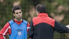 "El míster me cuida, pero daré todo por ser titular"