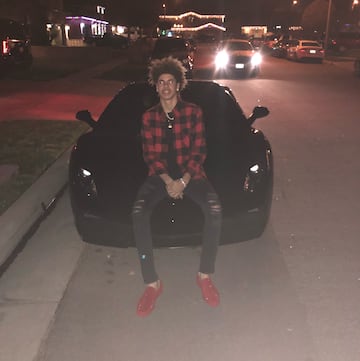 La joven estrella de los Charlotte Hornets es un reconocido fan¨¢tico de los veh¨ªculos de lujo, y as¨ª lo demuestra en sus redes sociales.