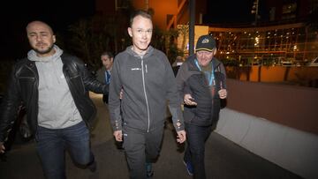 Froome vuelve a competir con su futuro todavía en el aire