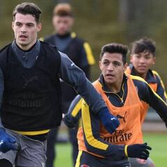 Marcelo Allende entrenó con Alexis en primer equipo de Arsenal