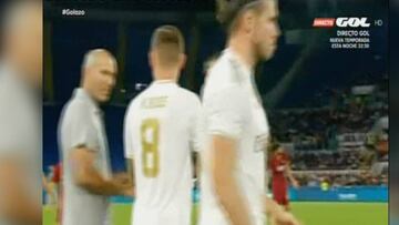 Ni disimulan la tensión: Zidane y el cambio de Bale contra la Roma