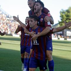 Juanto y Andone tumban al Eibar con dos zarpazos