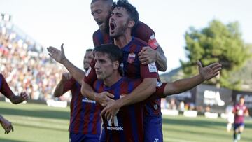 Juanto y Andone tumban al Eibar con dos zarpazos