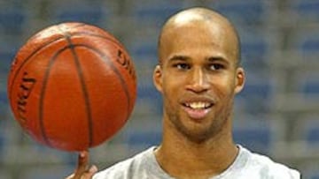 <b>CON SU SELECCIÓN. </B>Jefferson se encuentra en Colonia preparando los Juegos de Atenas bajo las órdenes de Larry Brown.