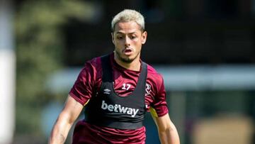 Pellegrini: &ldquo;Es dif&iacute;cil exigirle m&aacute;s a Chicharito en este momento&rdquo;