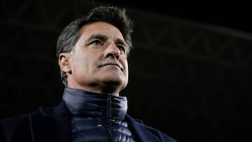 El Málaga destituye a Míchel y busca un nuevo entrenador