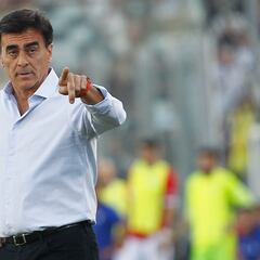 Quinteros enciende el clásico: “Zaldivia no es lo mismo que Paredes”