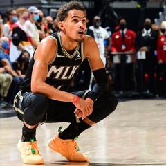 Hawks fail in final bid, but Young says there are no regrets